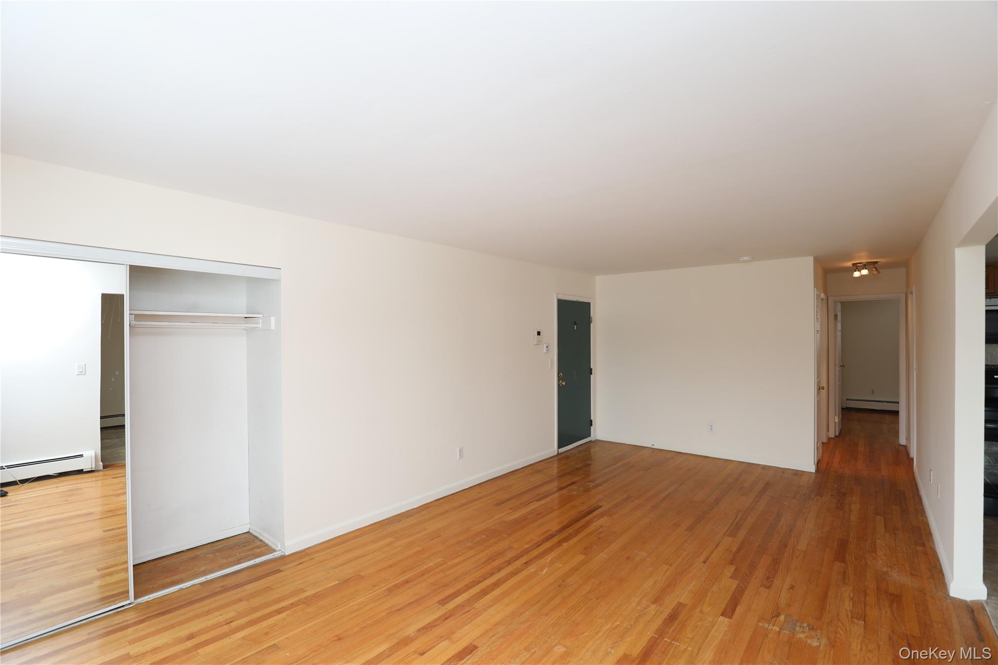 30 Lamb Avenue Unit: 5d