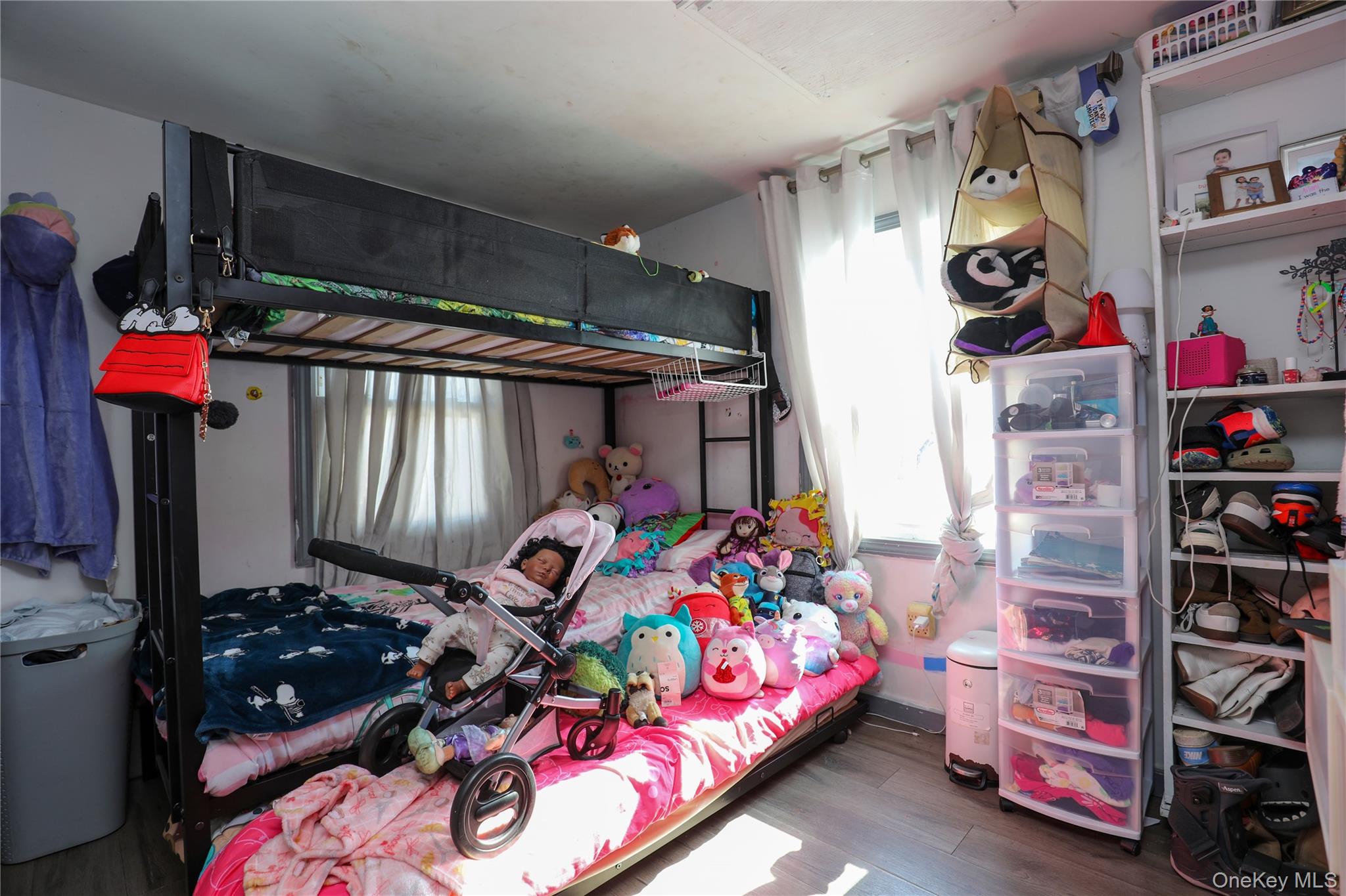 654 Broadway Unit: 9W