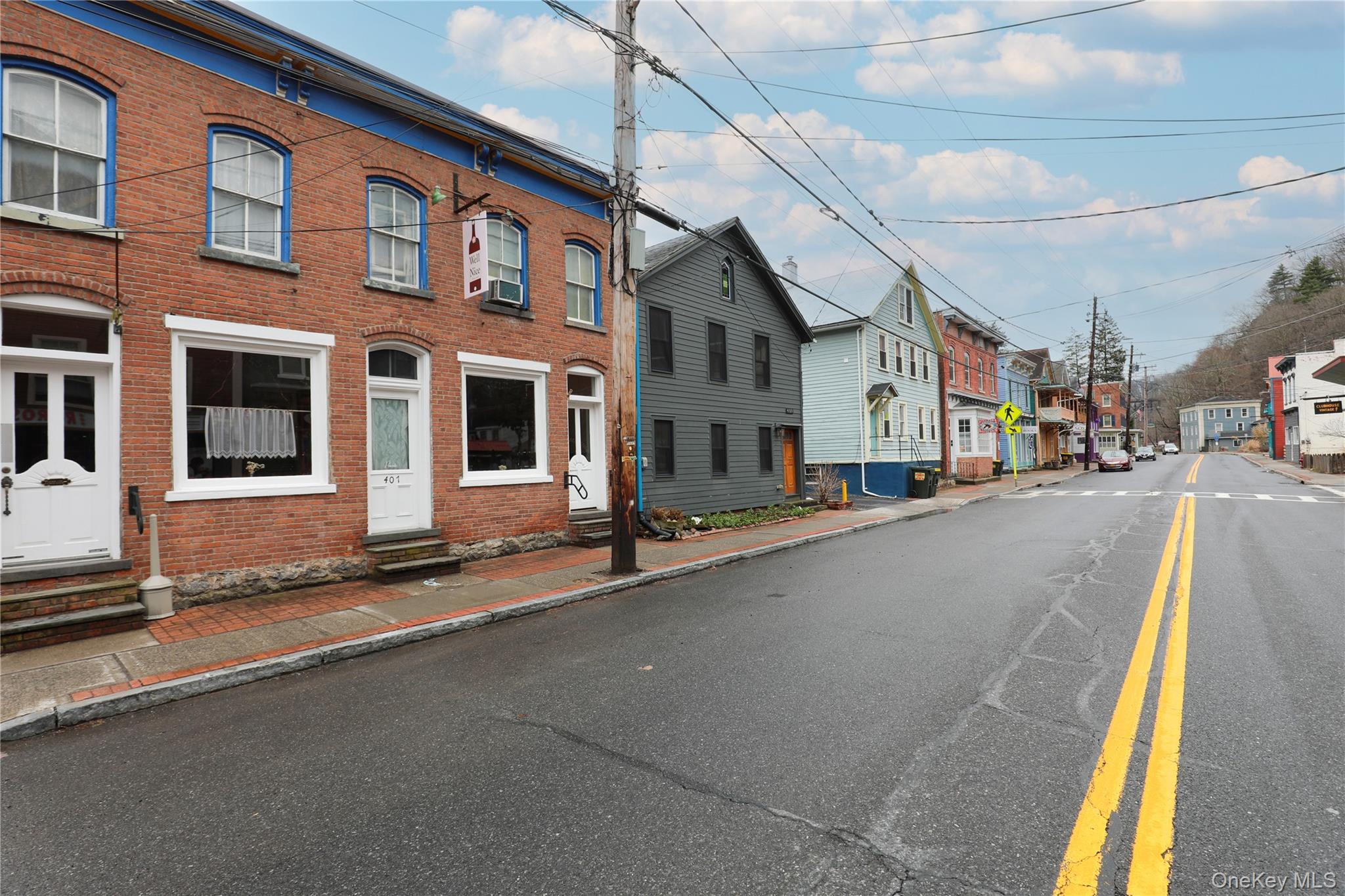 407 Main Street