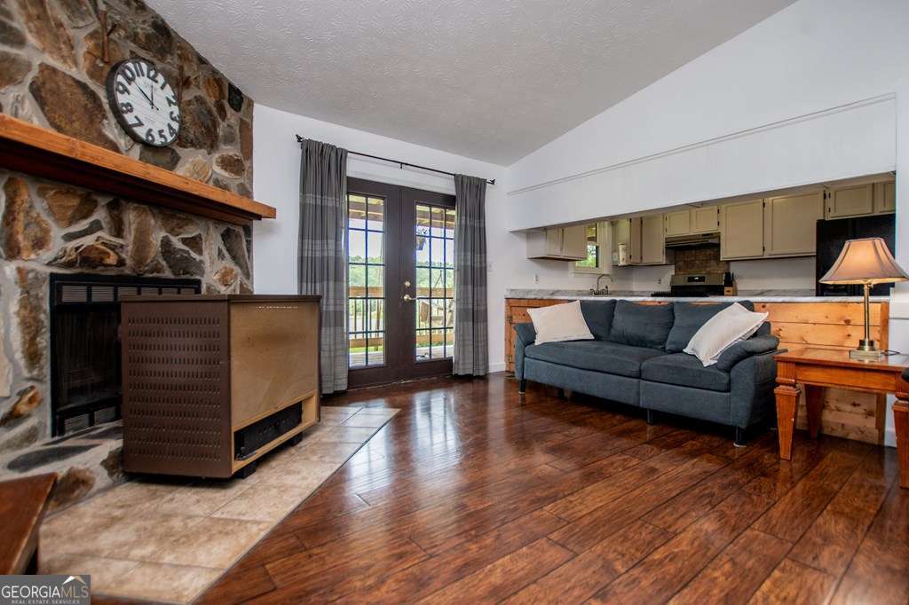 323 Newman Road