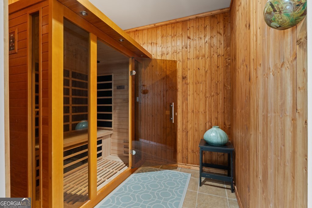 1005 Oak Mountain Road