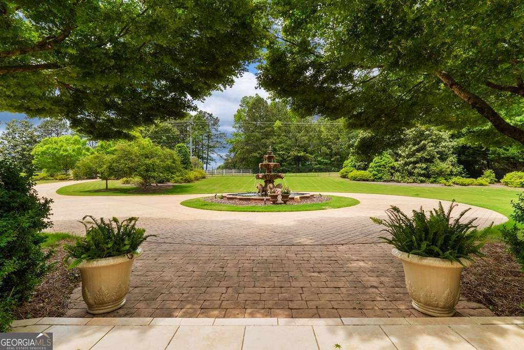 1005 Oak Mountain Road