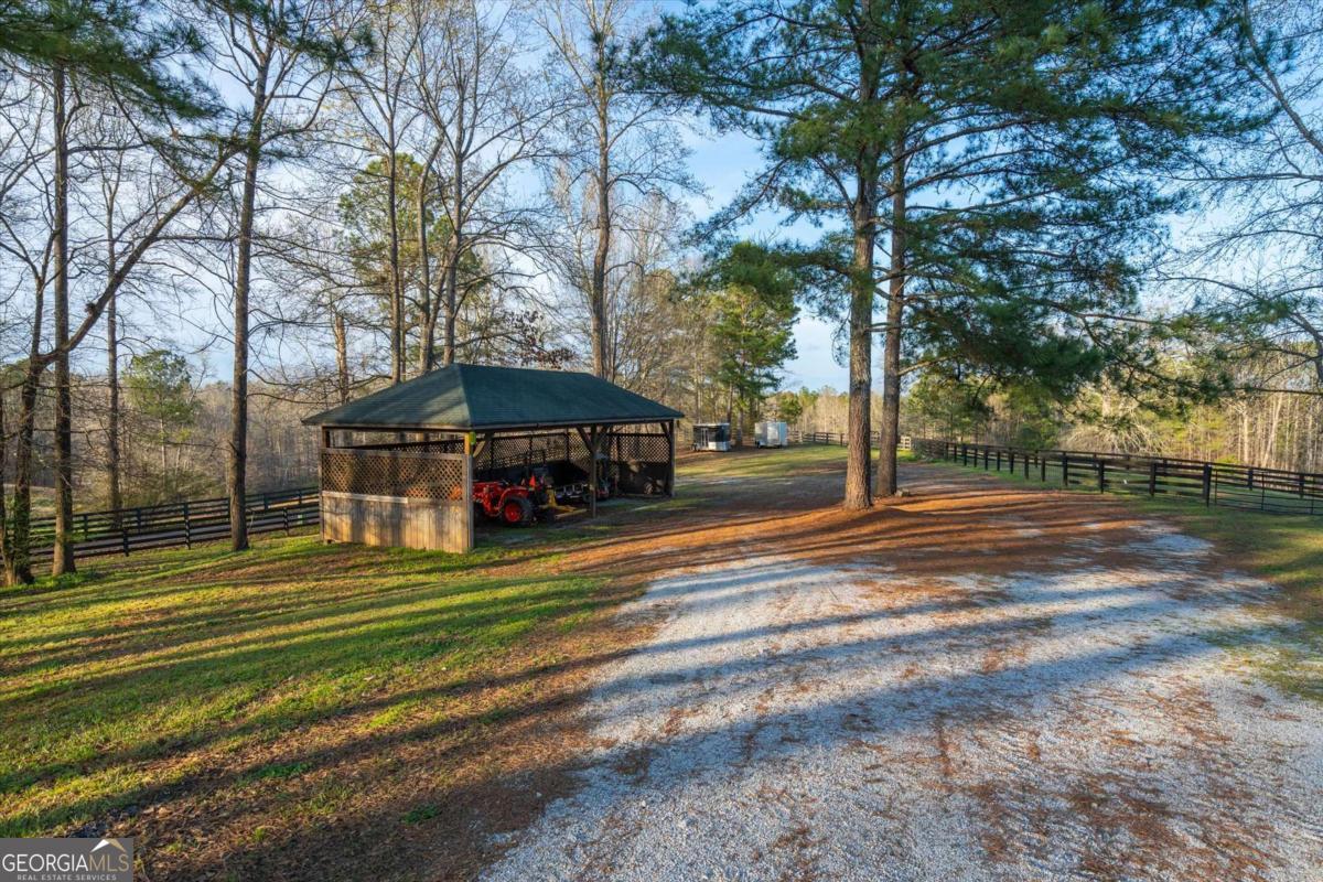 35 Saddleback Farms