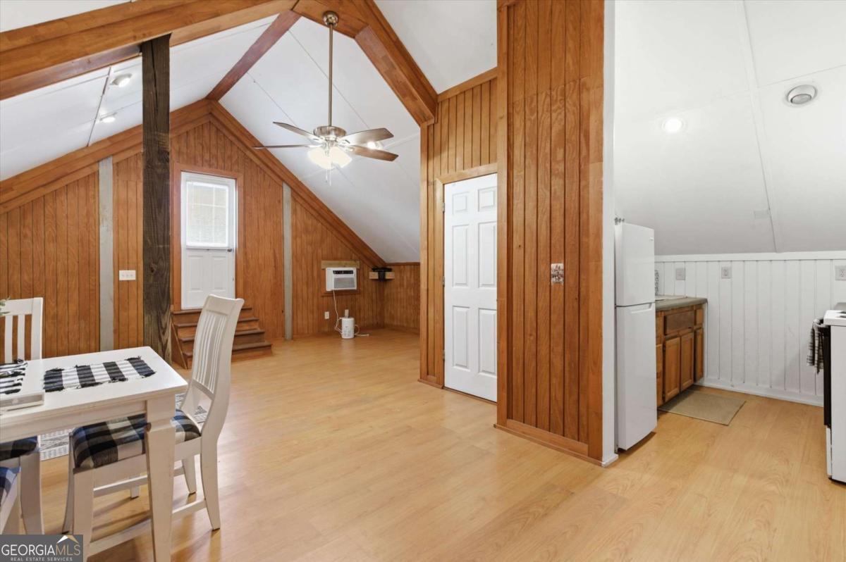 35 Saddleback Farms
