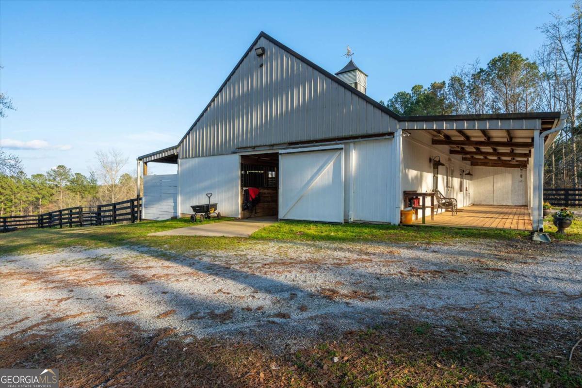 35 Saddleback Farms