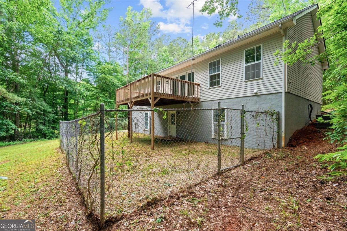 620 Old Four Notch Road