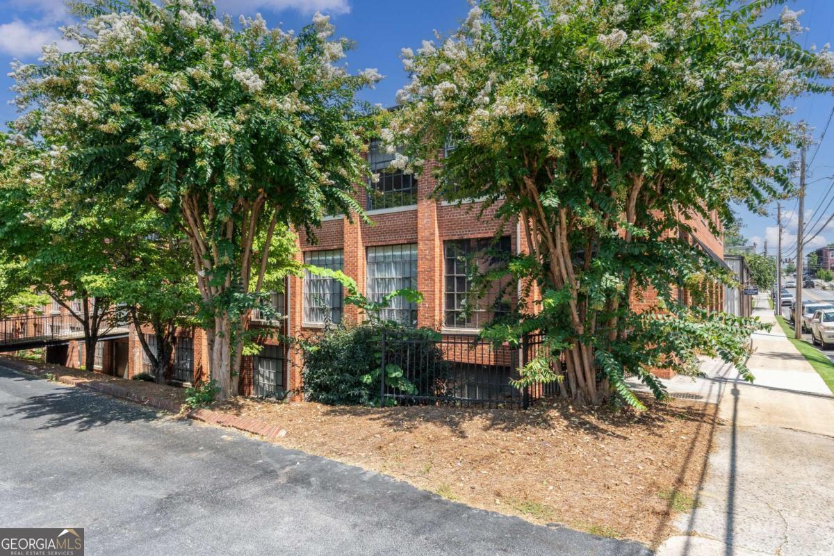 301 Bradley Street # A306