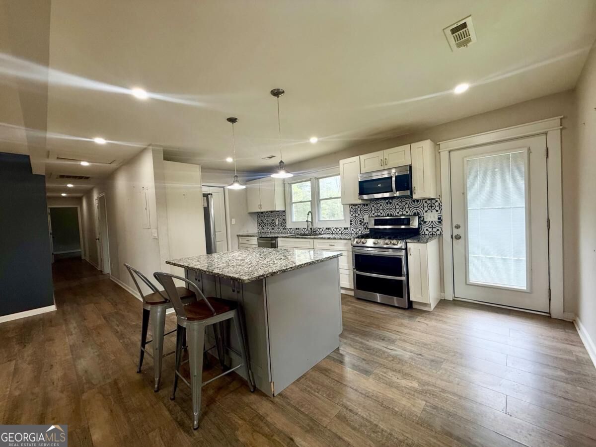 1345 Farmers High Road