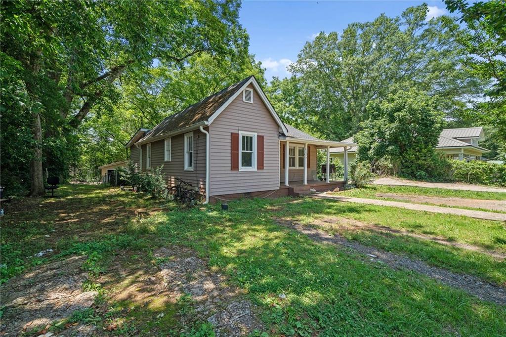 423 Clifton Terrace
