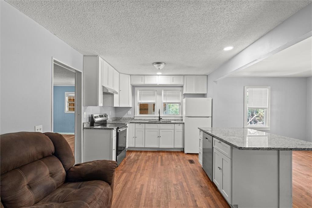 423 Clifton Terrace