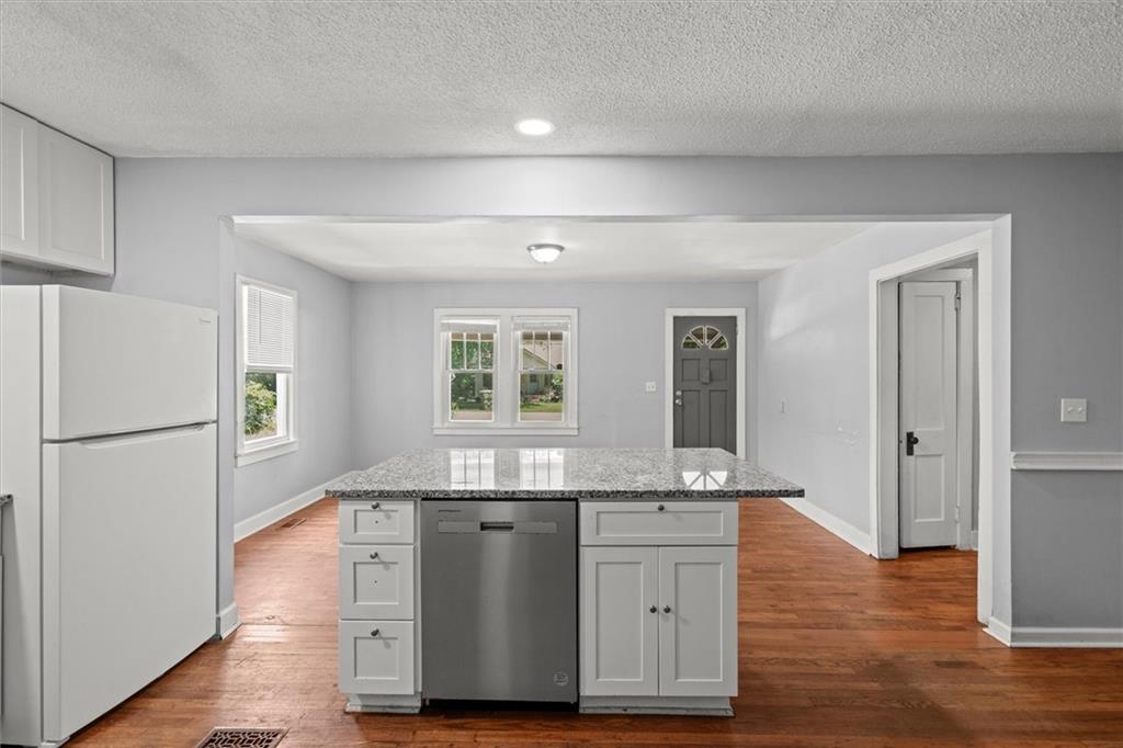 423 Clifton Terrace