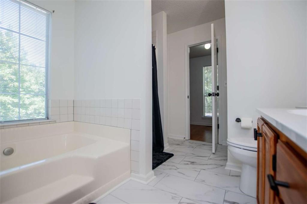 4233 Sturbridge Drive