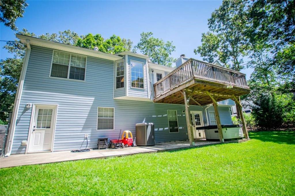 4233 Sturbridge Drive