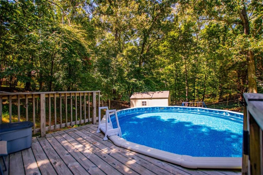 4233 Sturbridge Drive
