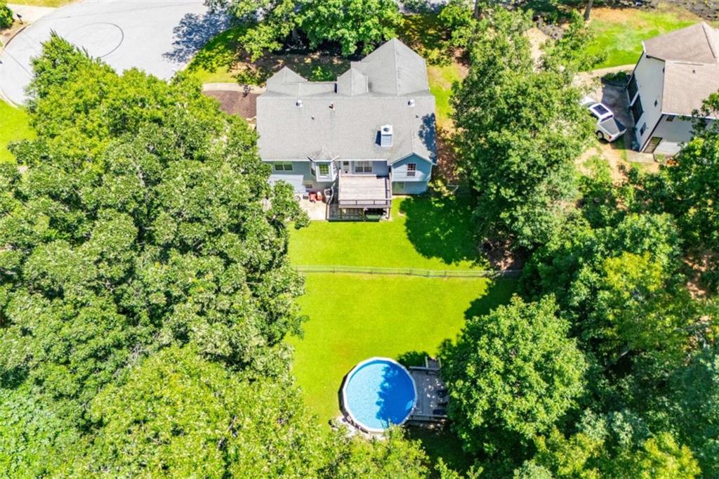 4233 Sturbridge Drive