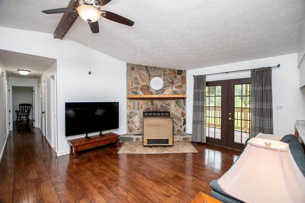 323 Newman Road