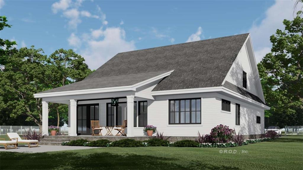103 Red Oak Court