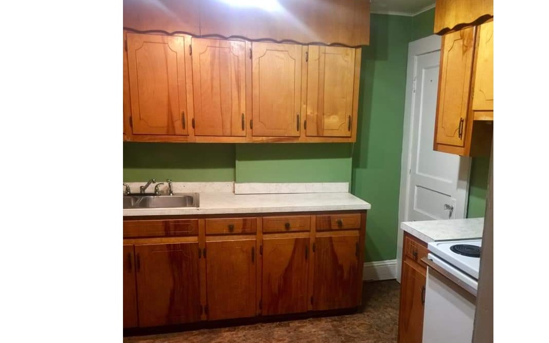 106 Riverview