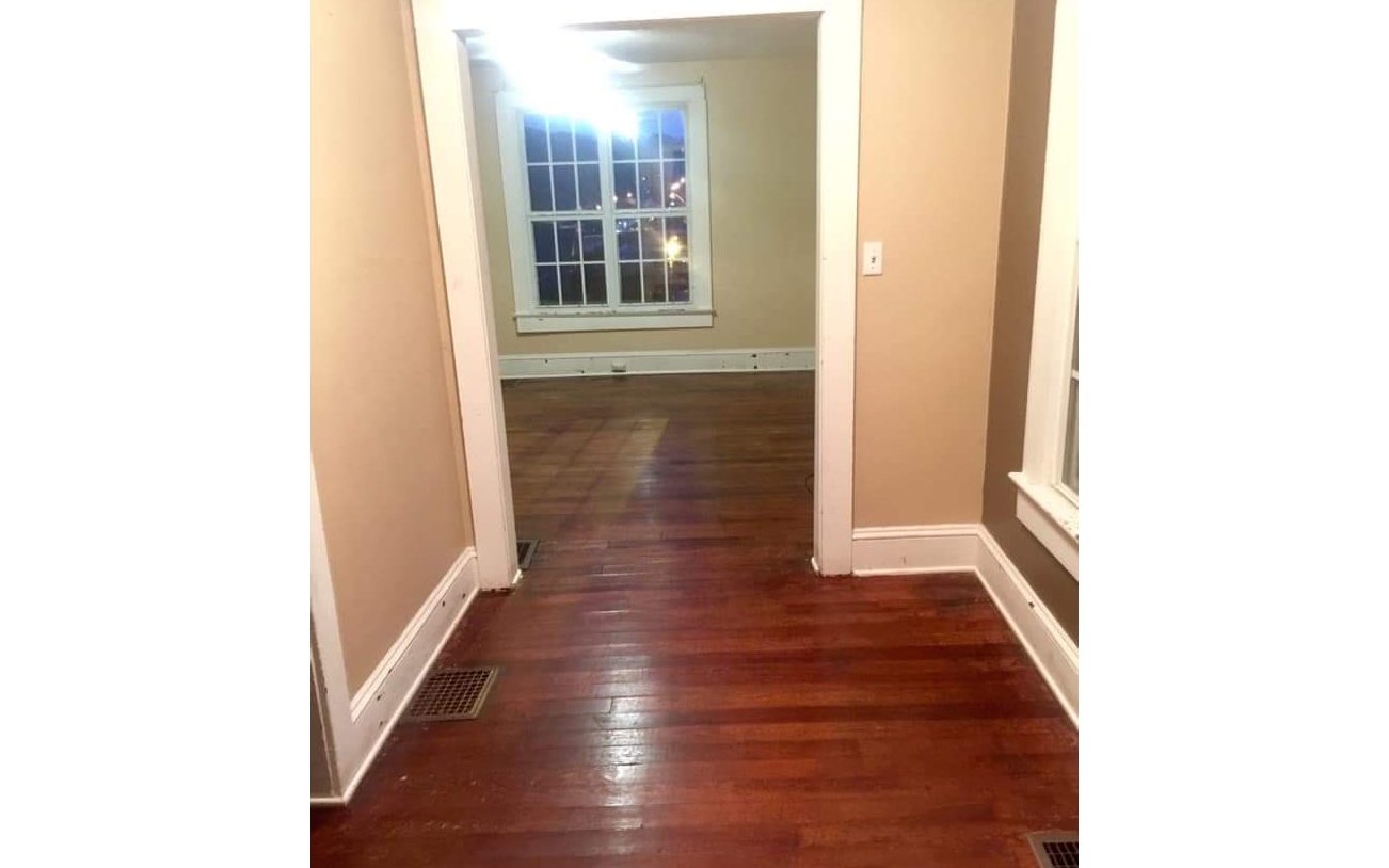 106 Riverview