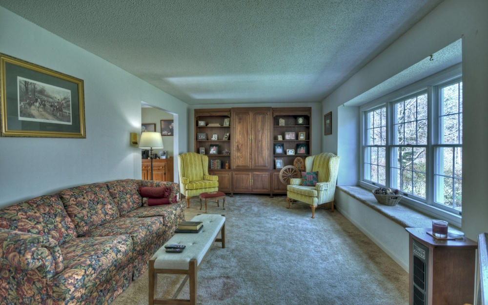 568 Cherokee Trail