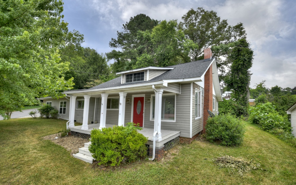 142 Prospect Street