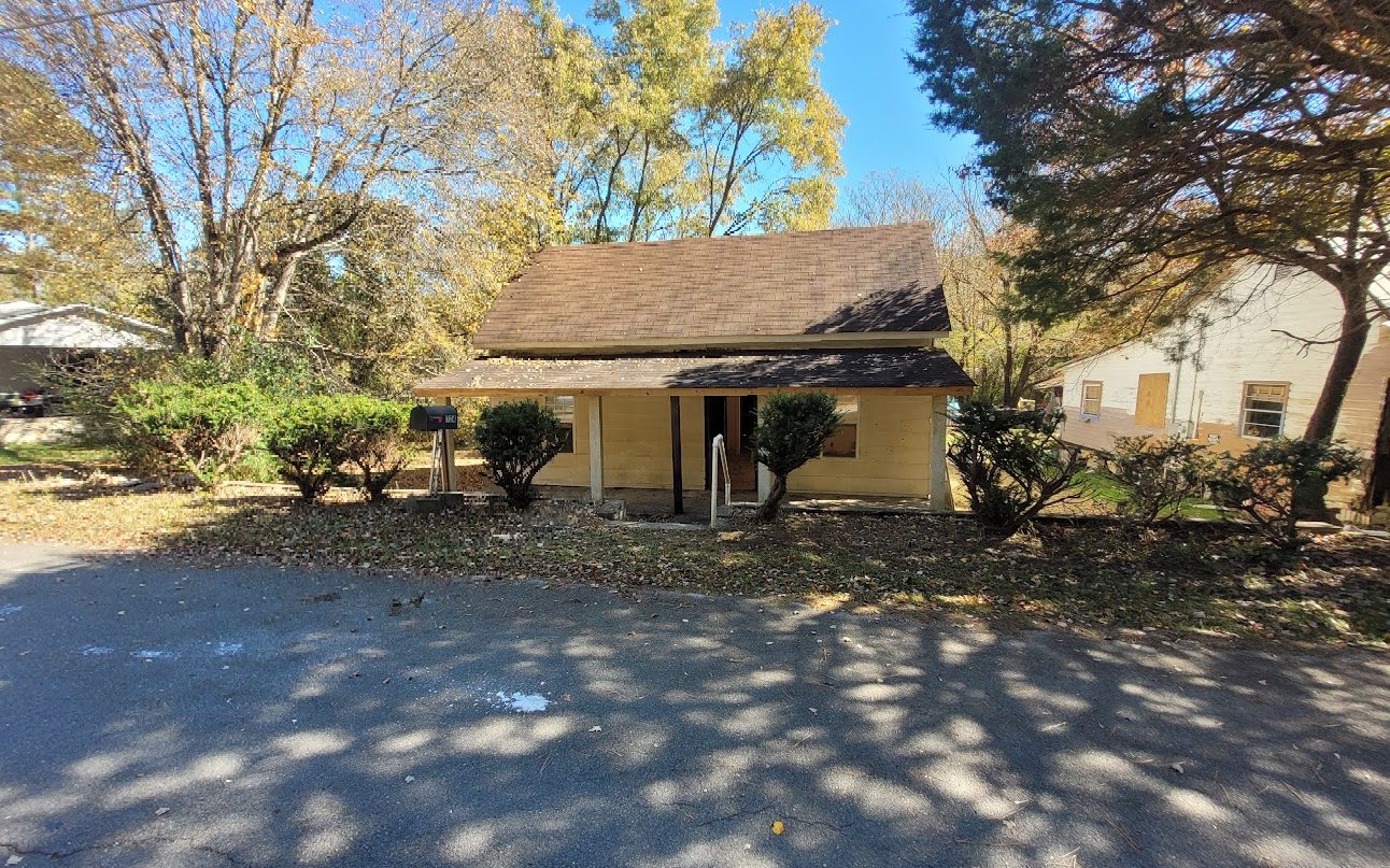 118 Brush Creek Road