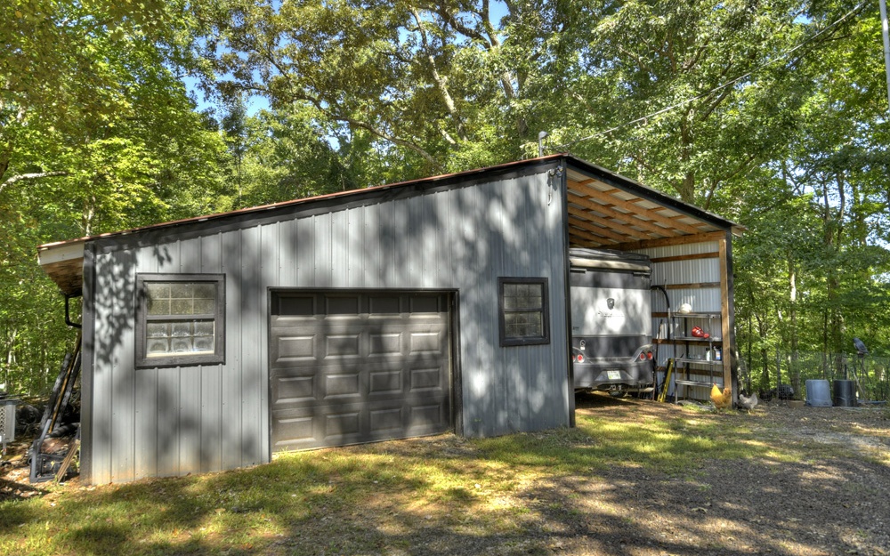 250 Crestlawn Drive