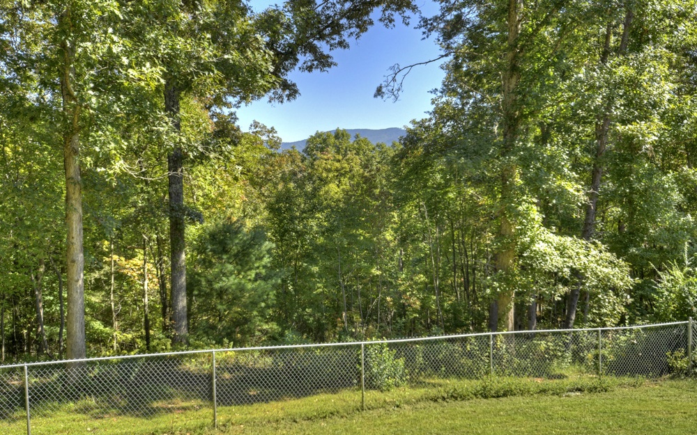 250 Crestlawn Drive