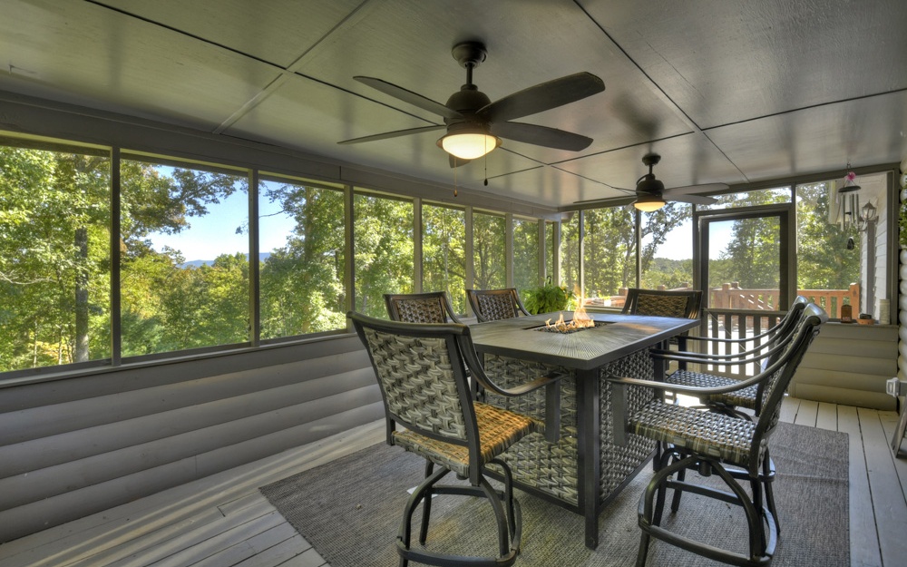 250 Crestlawn Drive