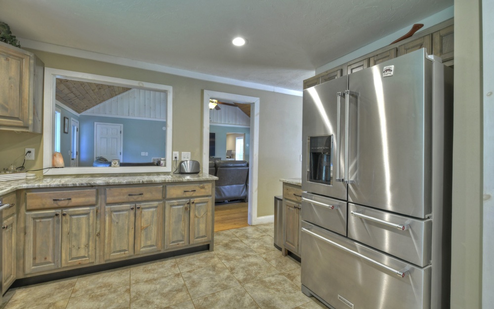 250 Crestlawn Drive