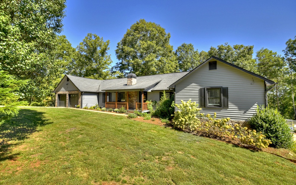 250 Crestlawn Drive