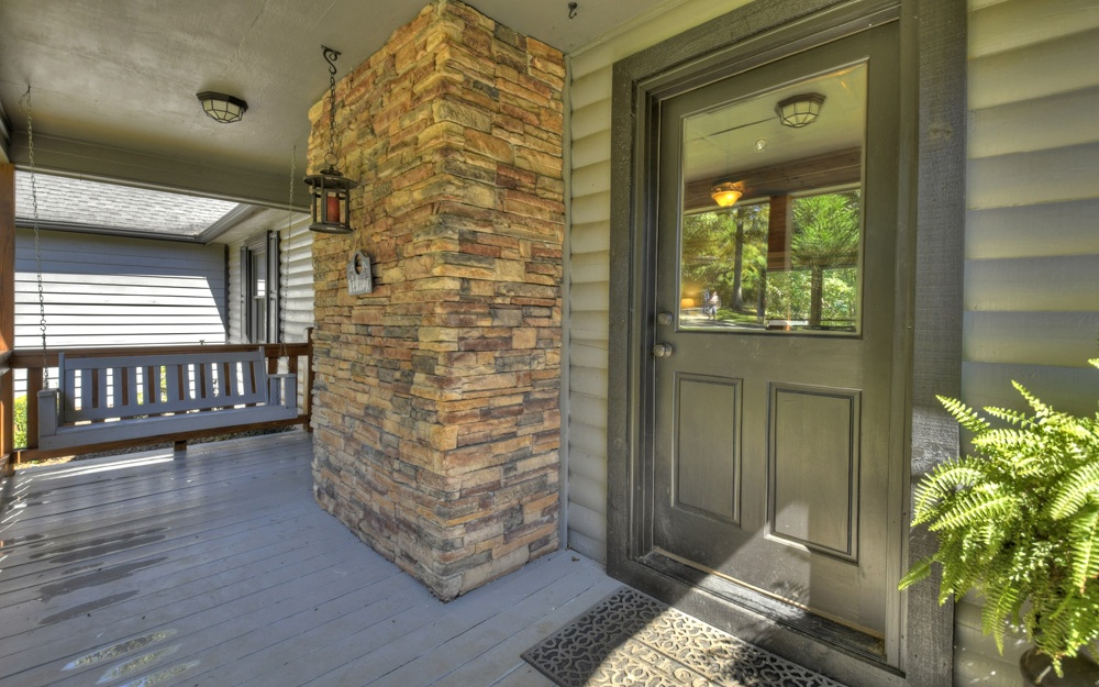 250 Crestlawn Drive