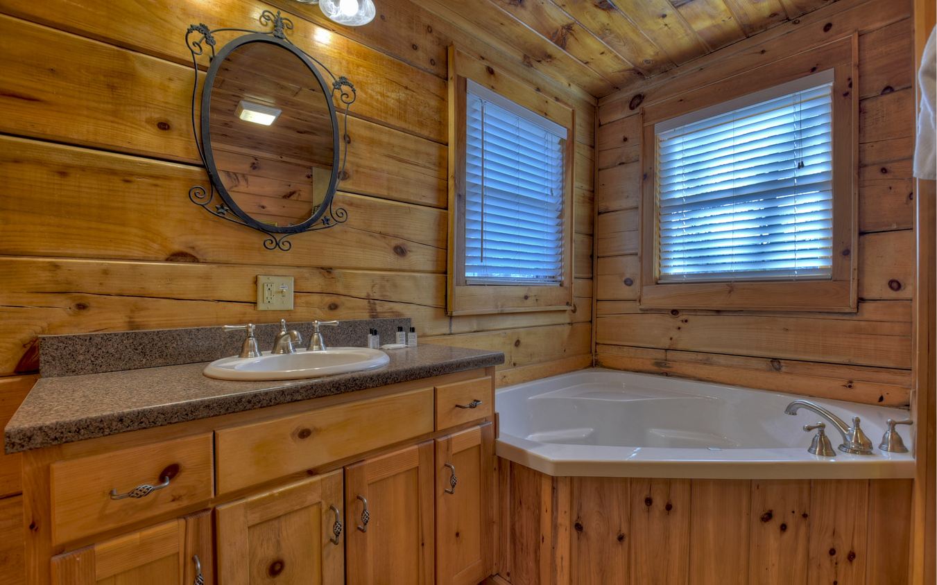 444 Spirit Mountain Road