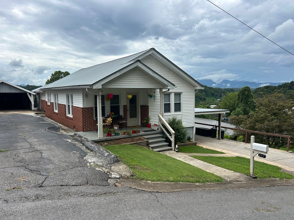117 Mccay Street