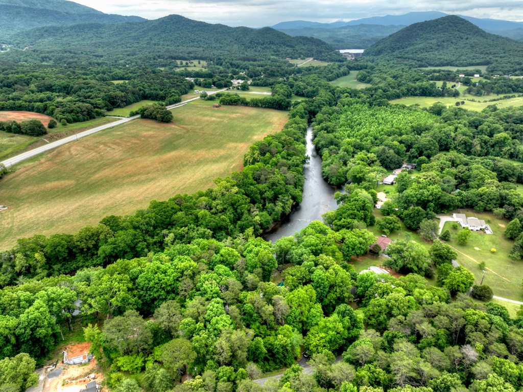 0 River Bend