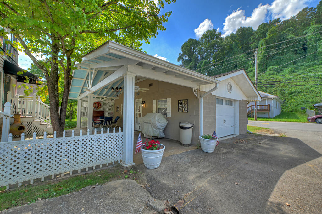 141 Central Avenue