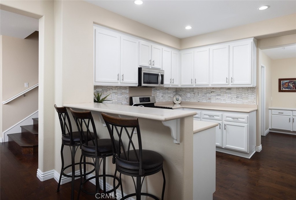 82 Trumpet Vine Street 59