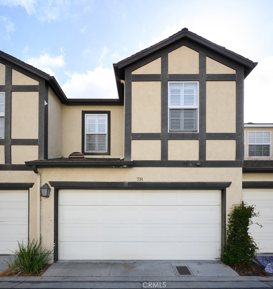 78 Three Vines Court