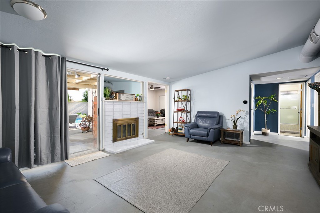9262 Joyzelle Drive