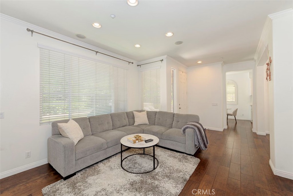 9 Windmill Avenue