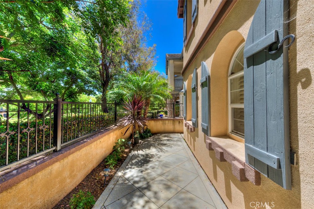 9 Windmill Avenue