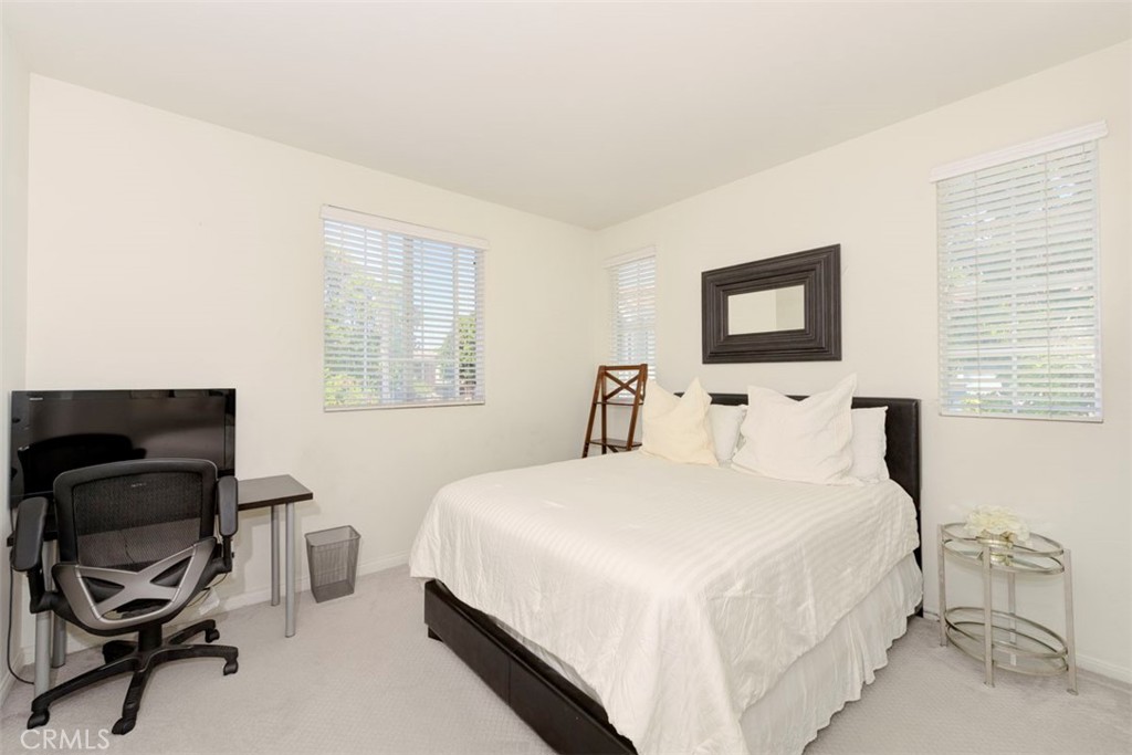 9 Windmill Avenue