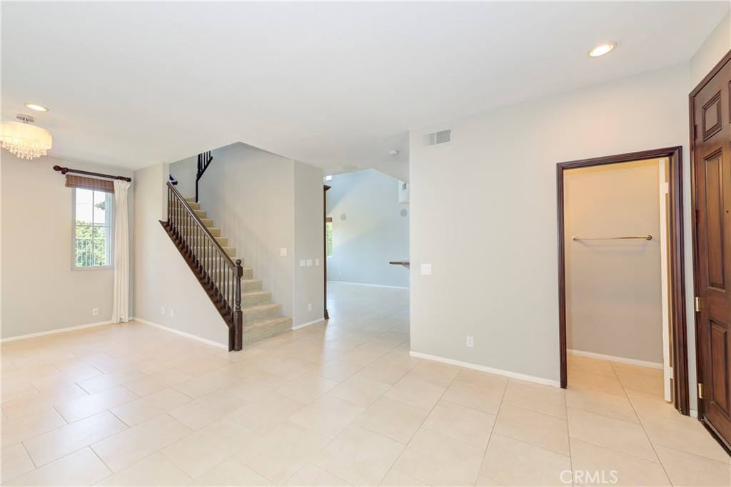 17 Danbury