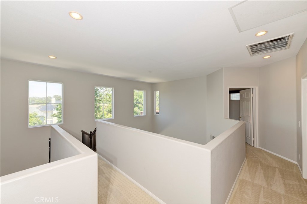 17 Danbury