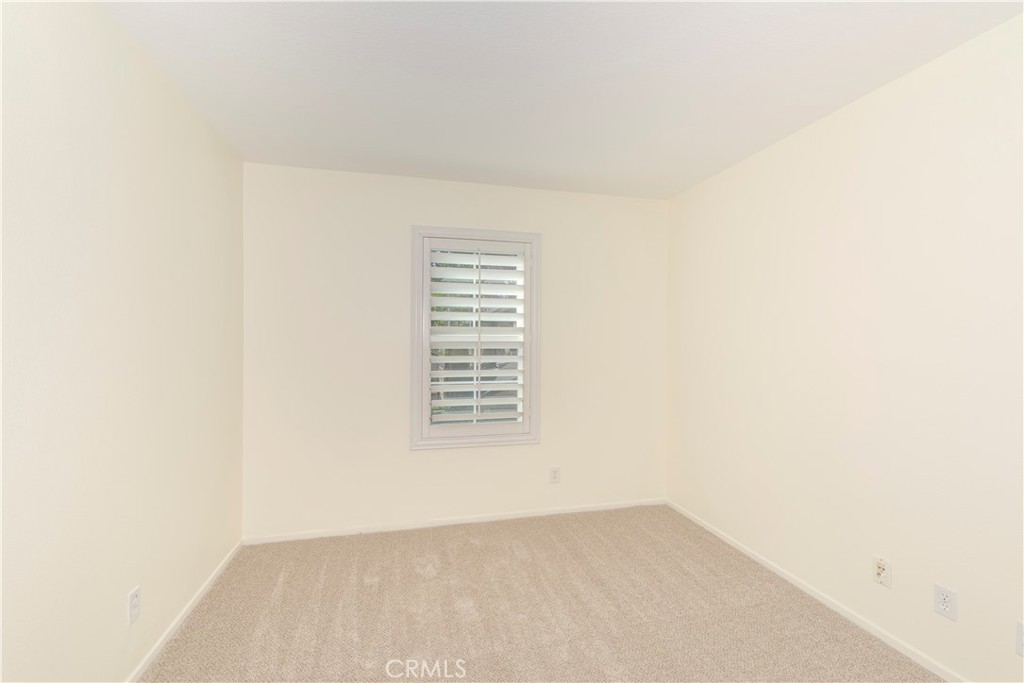 87 Three Vines Court