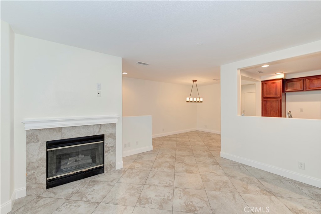 87 Three Vines Court