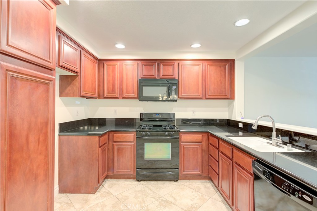 87 Three Vines Court