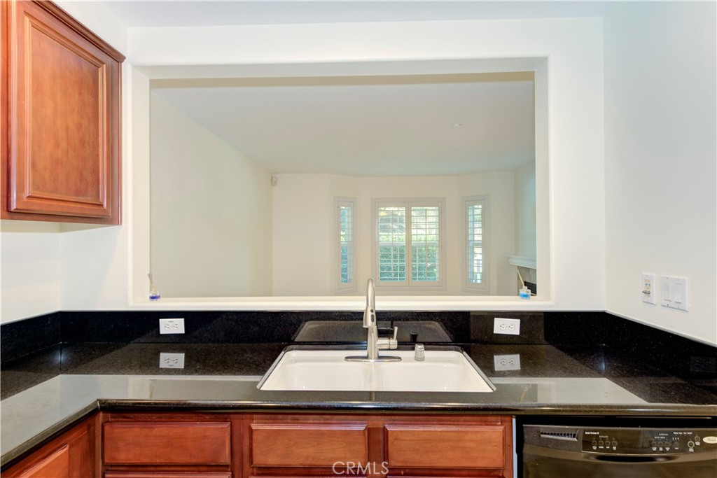 87 Three Vines Court