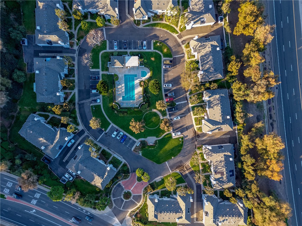 28305 Paseo El Siena 10