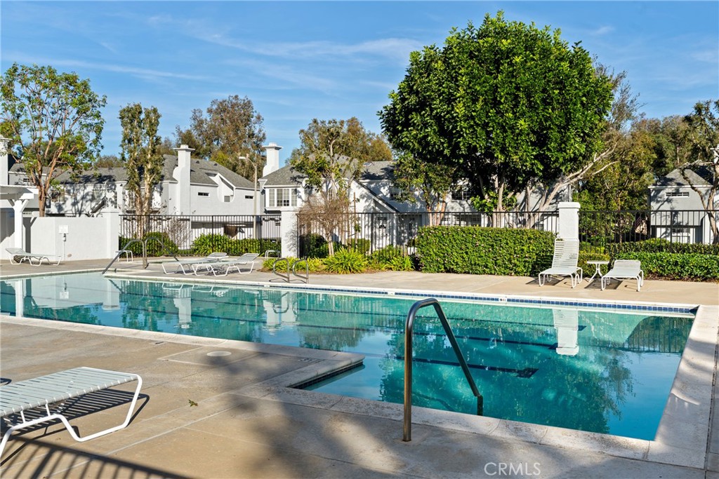 28305 Paseo El Siena 10